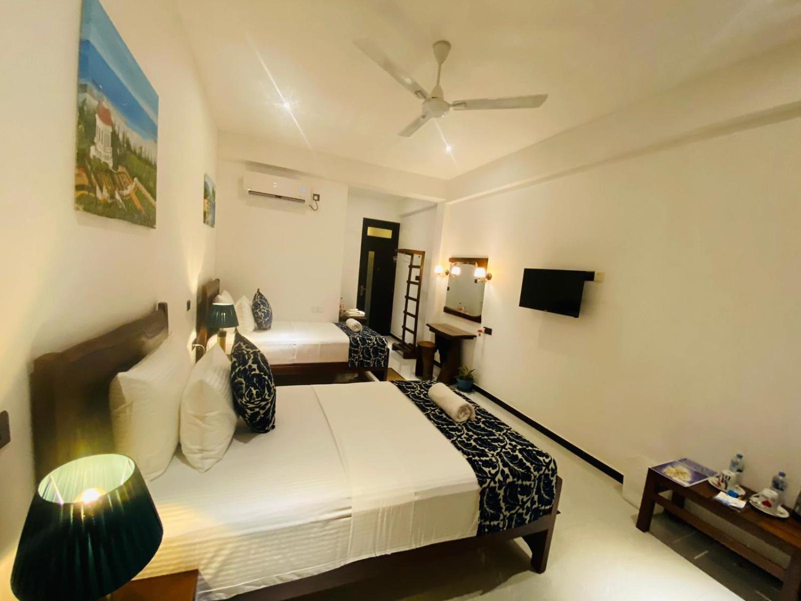 Airport Faith Hotel Katunayaka Ngoại thất bức ảnh