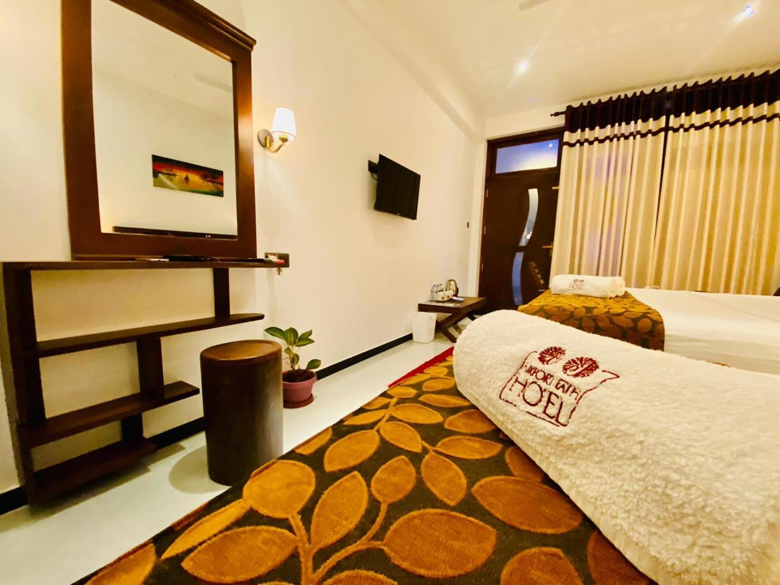 Airport Faith Hotel Katunayaka Ngoại thất bức ảnh